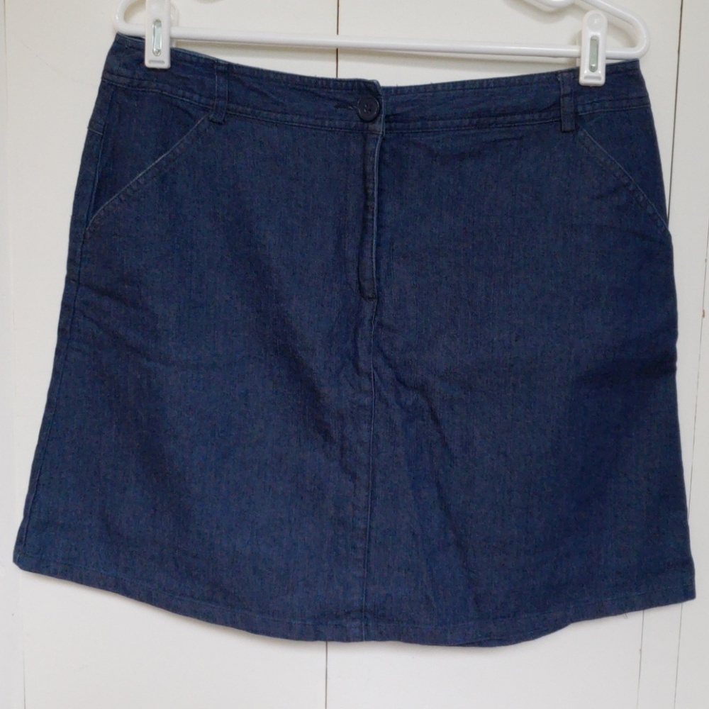 Denim skort with pockets